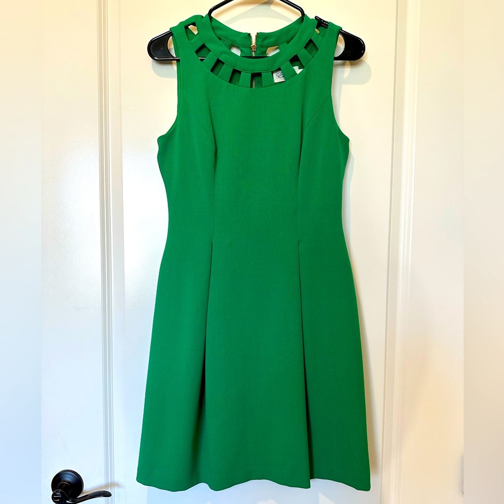 Fit and flare Eliza J Size 4 dress
